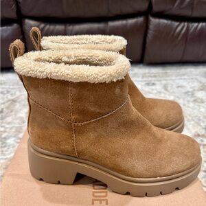 Steve Madden Suede Hatcher Bootie